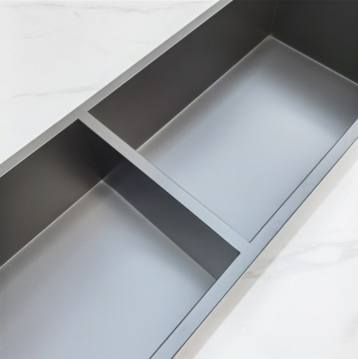 浴室上装不锈钢壁龛好用吗?(图1) 浴室上装不锈钢壁龛好用吗?(图1)